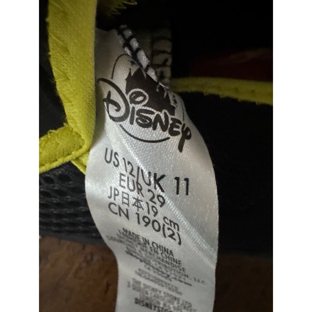 NWT Disney Cars Lightning McQueen Water Shoes Kids Size 12 - Picture 2 of 9
